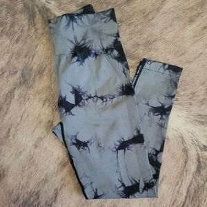 Gray and Black Tie-Dye Leggings